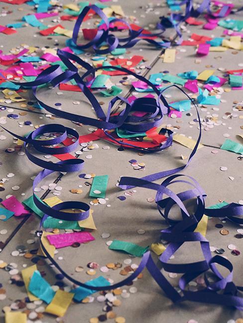 confettis et cotillons au sol