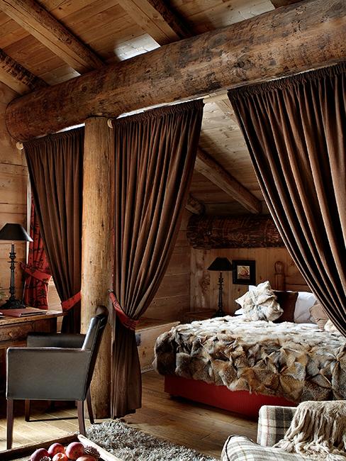 chambre lit fourrure chalet