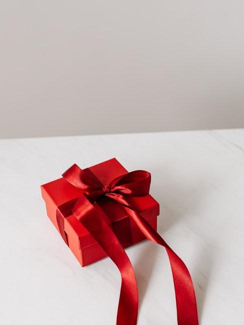 boite cadeau rouge saint valentin