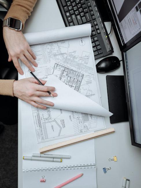 Plans de maison pour chantier avec accsessoires architecte
