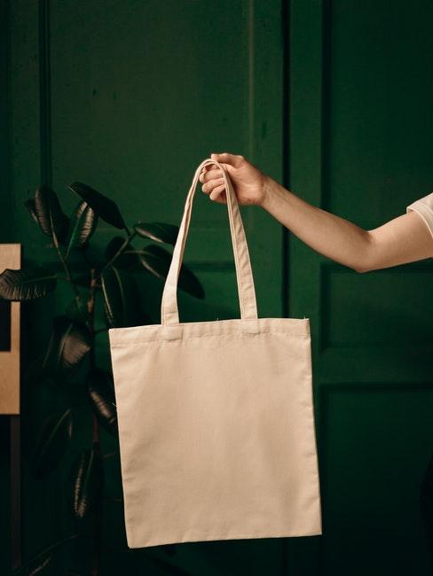 le tote bag comme cadeau pour invités à un mariage