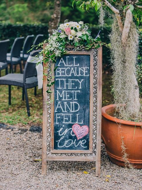 décoration de mariage avec ardoise