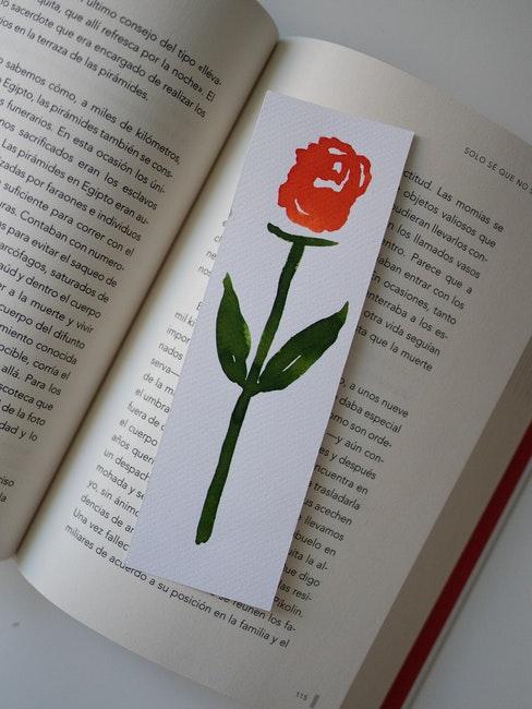 Marque-page fleur DIY