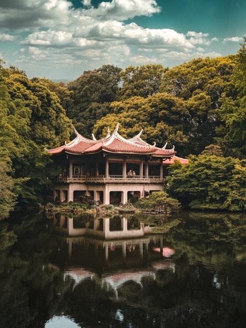 pavillon et jardin zen