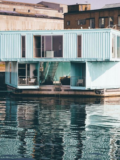 logement container avec piscine