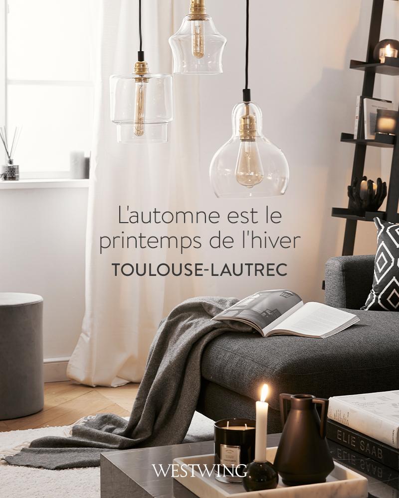 affiche citation automne salon et plaid en fond