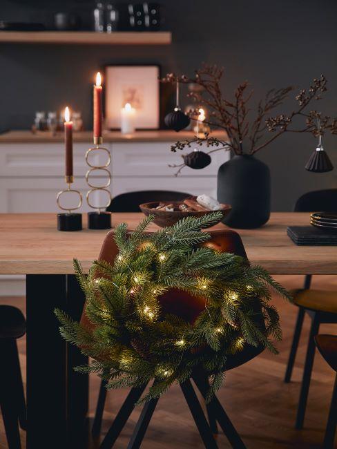couronne de noel DOY réalisée avec des branches de sapin
