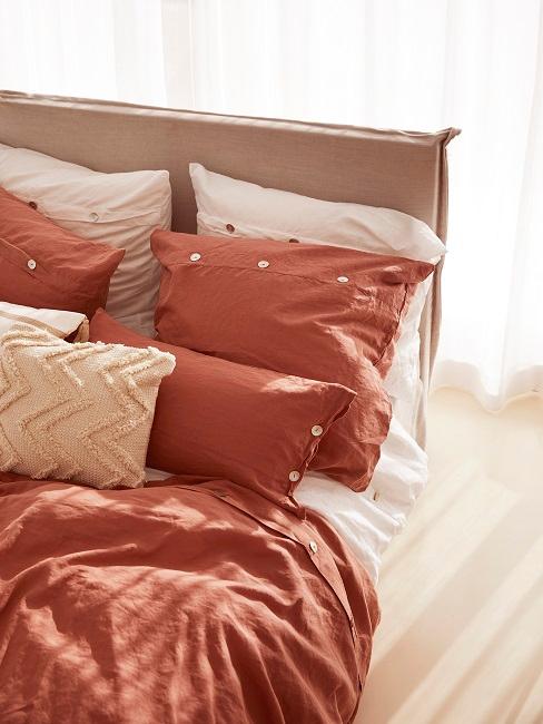 linge de lit en lin couleur rouille