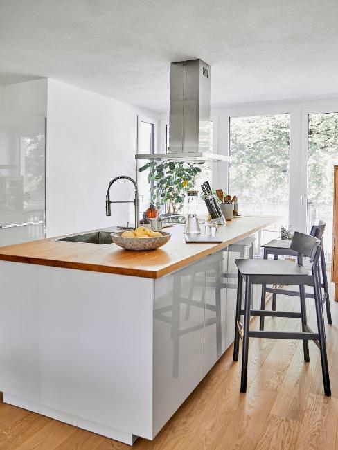 Cuisine design et moderne avec îlot central-2