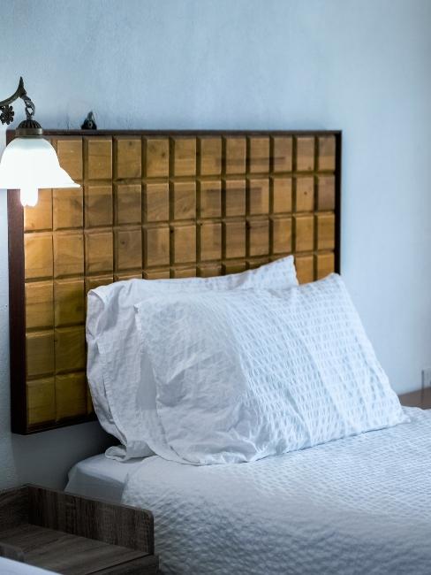 tête de lit DIY industrielle