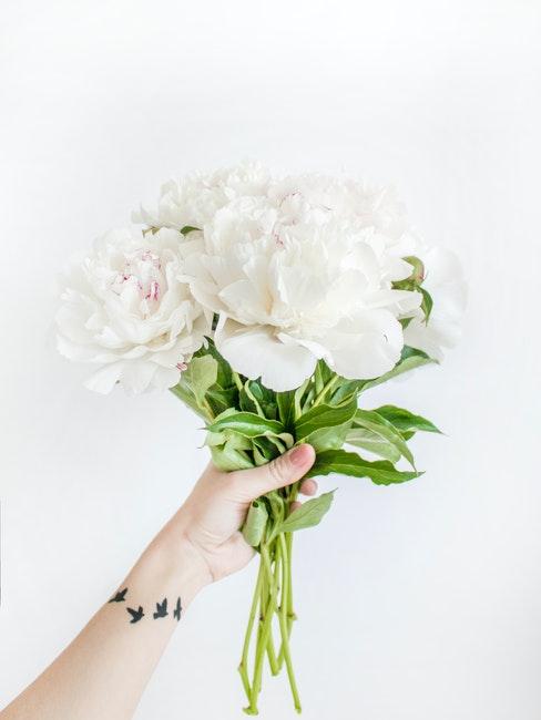 bouquet de fleurs blanches