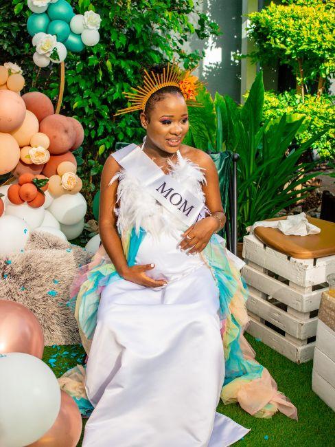 gender reveal style tropical