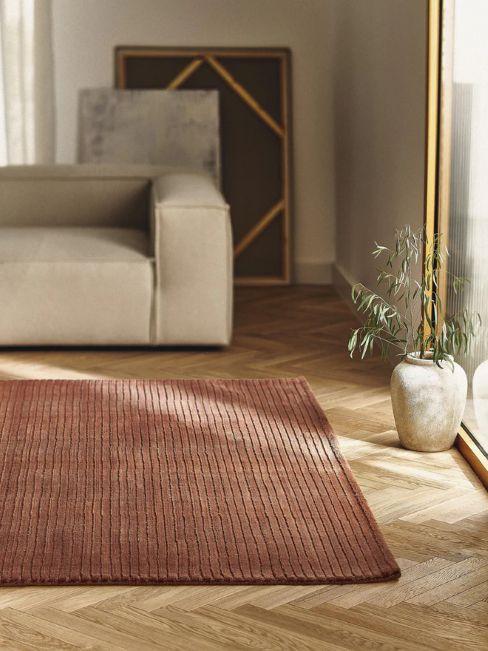 tapis à poils long terracotta Wes