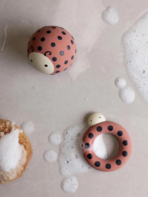 jouets de bain en forme de coccinelle