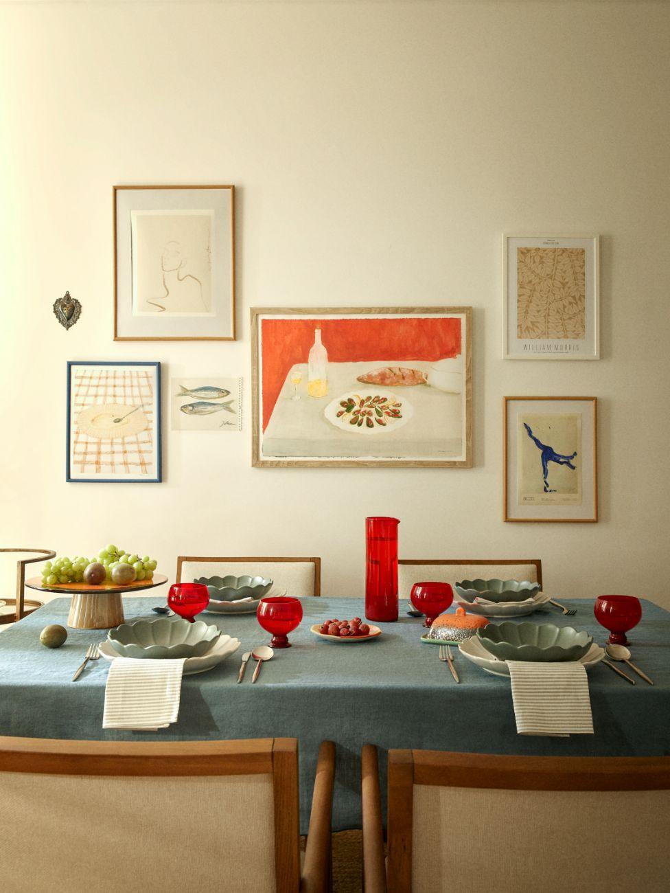 tendance déco 2024, style arty, salle à manger, style années 1970