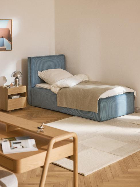 chambre ado avec lit simple en velours côtelé bleu