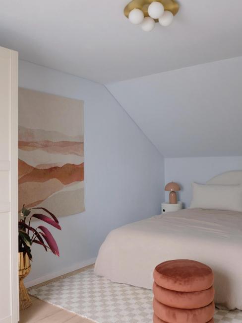 chambre ado fille aux couleurs pastel et terracotta