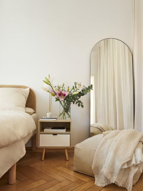 chambre ado style rétro avec grand miroir