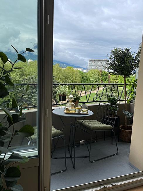 aménagement petit balcon de @beauteactive après