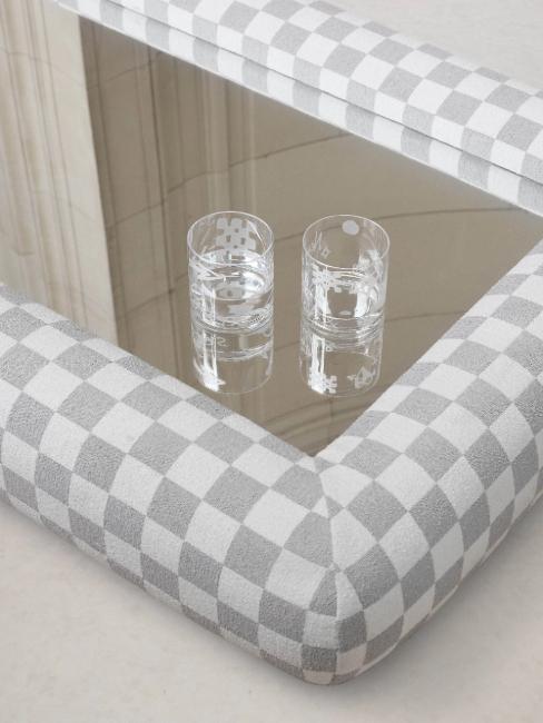 verres gravés collection dessinée par Harry Nuriev