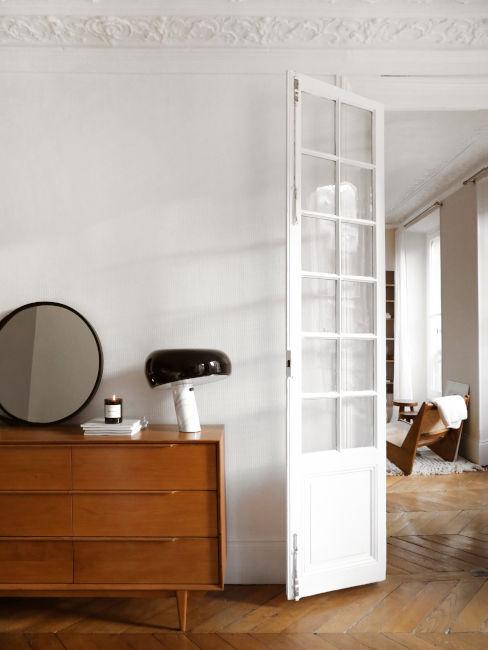 credenza effetto retrò in legno