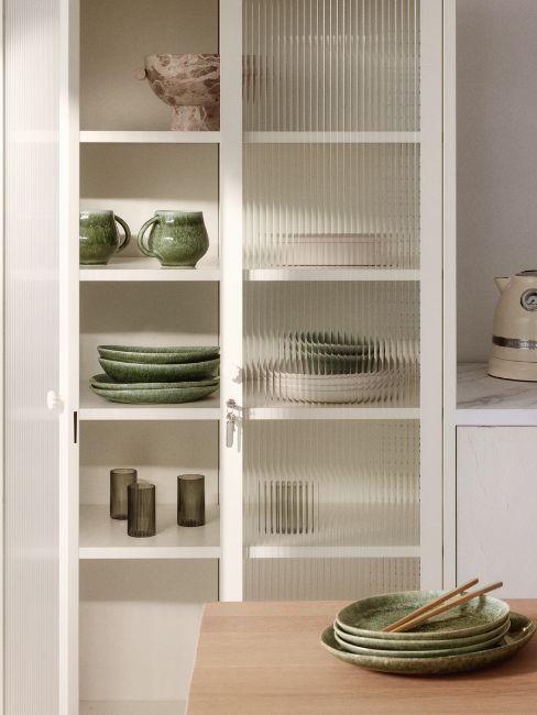 stoviglie verde salvia