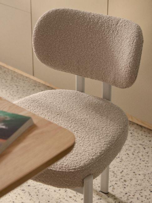 sedia in tessuto bouclé