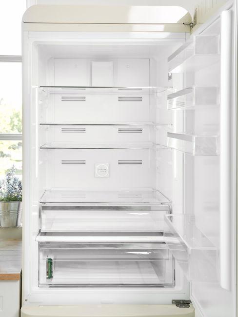 Frigo vuoto