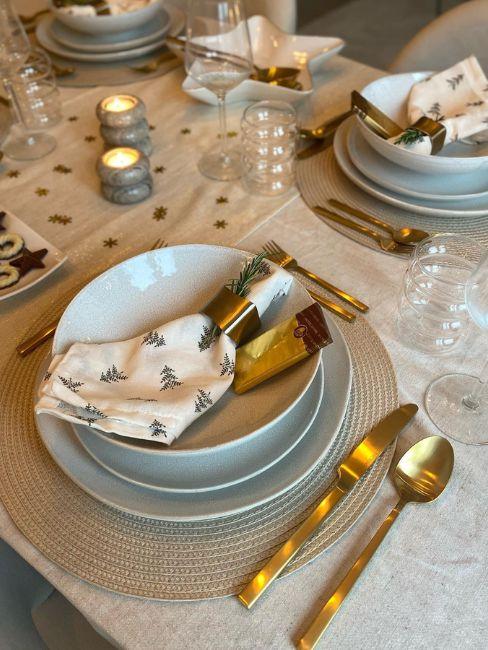 tavola di natale elegante