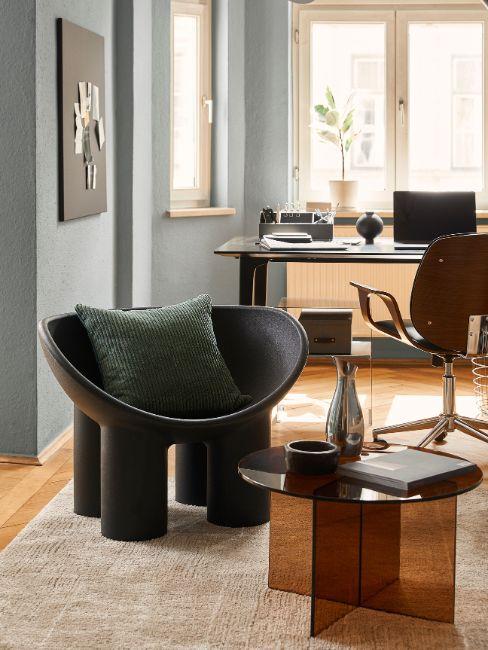 poltrona roly poly nera in studio di design