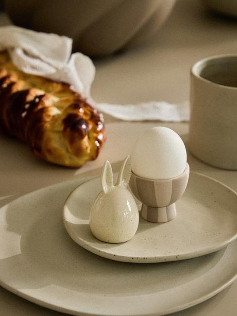 decorazione ovetto tavola di pasqua