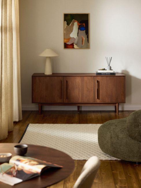 madia in legno scuro