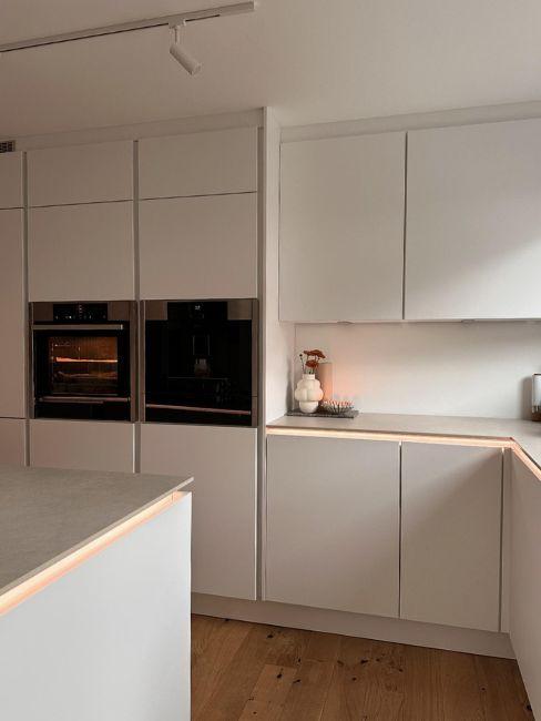 cucina moderna bianca