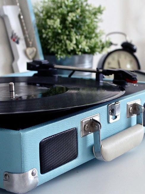giradischi a forma di valigia vintage