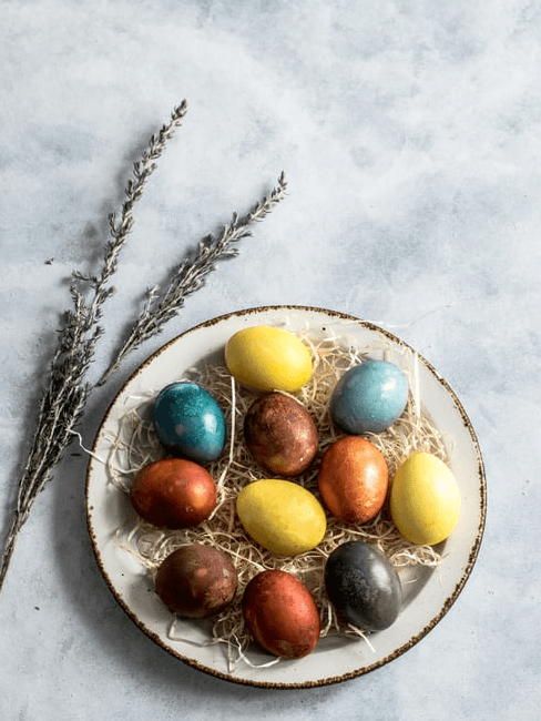 Uova colorate