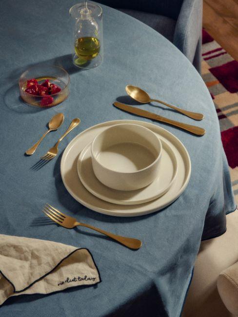 tovaglia color ottanio