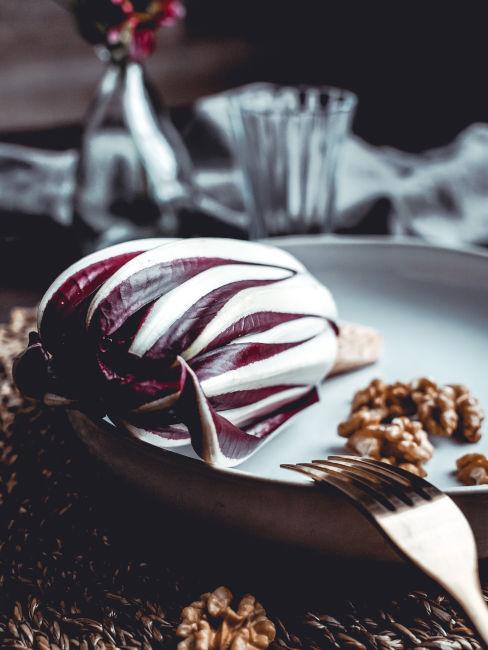radicchio con noci