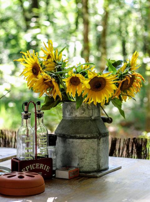 esempio vaso creato con latta