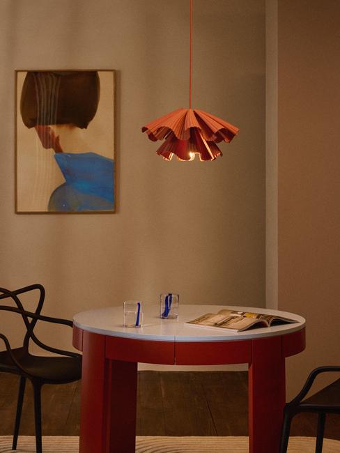 lampada cucina sopra il tavolo da pranzo