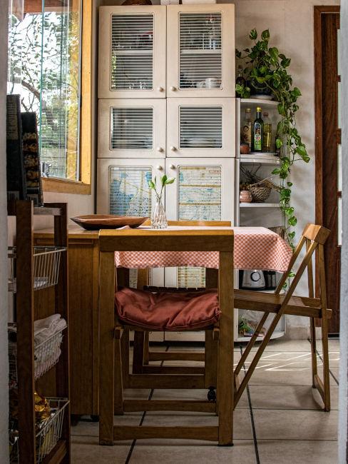 Tavolo e sedie pieghevoli