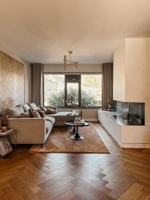 camino in soggiorno moderno