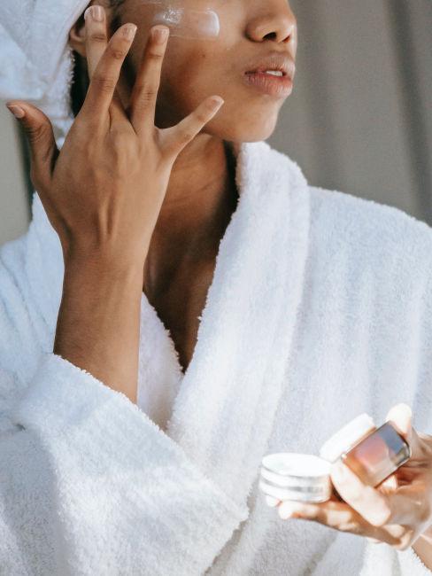 beauty routine per evitare problemi di acne
