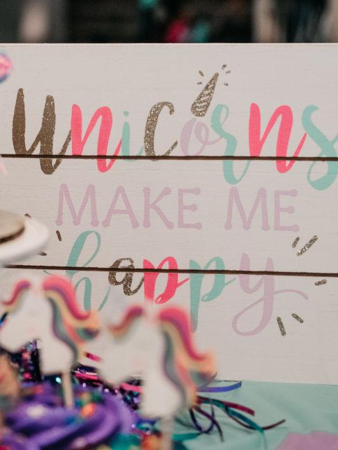 esempio decorazioni festa a tema unicorni