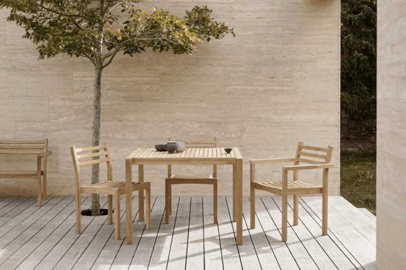 set da esterno in legno di teak Carl Hansen & Søn