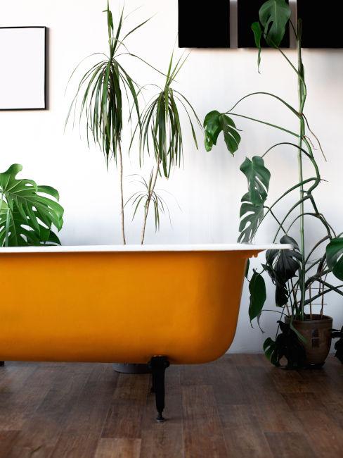 Vasca da bagno gialla