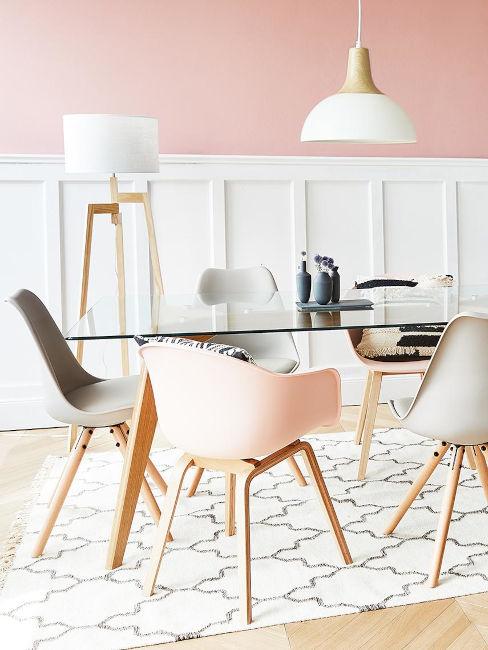 Sala da pranzo rosa