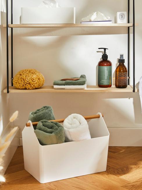 asciugamani arrotolati