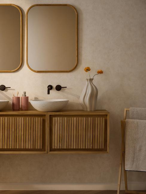 miroirs en bois et meubles sous vasque en bambou