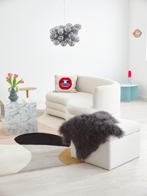 Salomon bank in 80ies stijl woonkamer