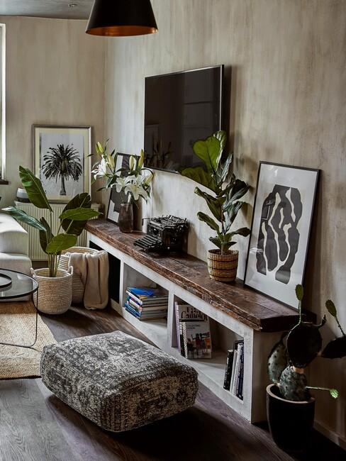 tv aan de muur